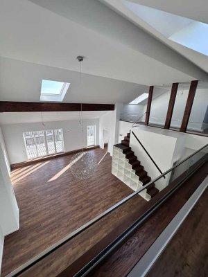Ganz oben zu Hause – exklusives Penthouse mit urbanem Lebensgefühl - WG geeignet!