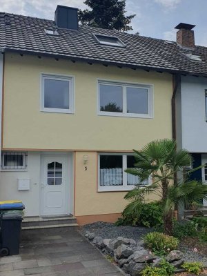 Saniertes 5,5-Z-Reihenhaus mit gehobener Ausstattung und neuer EBK in Bonn Bad Godesberg