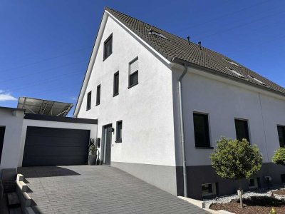 Vollausstattung und den Landschaftspark direkt vor der Haustür.