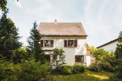 Familienglück im Friedensring - 30er Jahre Stadthaus mit tollem Garten!!