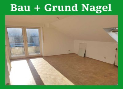 Renovierte Singlewohnung mit Einbauküche, Balkon etc. in zentrumsnaher, ruhiger Lage!