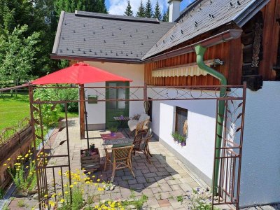 Charmantes4-Zimmer-Haus mit großem Garten und Carport (Provisionsfrei)