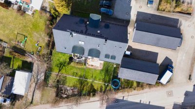 EEK: C Heizung, Fenster neu! Tolle Familienwohnung mit Terrasse und Garten, etc 4-ZKB