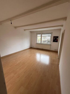 Helle 2 Zimmer Wohnung
