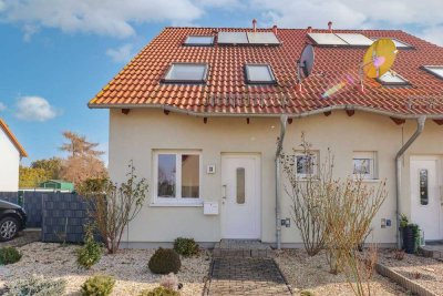 Erstes Sommerglück in Ihrem eigenen Zuhause! - DHH in Burg