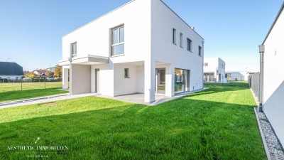 STADL-PAURA: Exklusive Doppelhaushälfte -LETZTE EINHEIT !