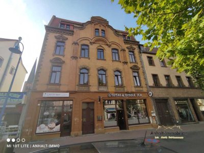 Wohn(t)raum mit Altbauflair: 2,5 Zimmer zum Verlieben