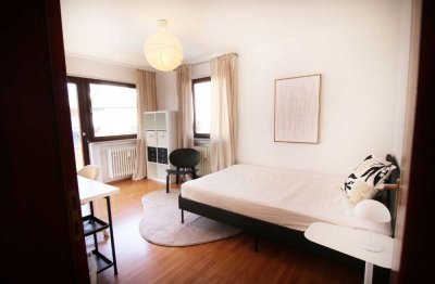 **WG-Zimmer mit Balkon und Garten in Möhringen**