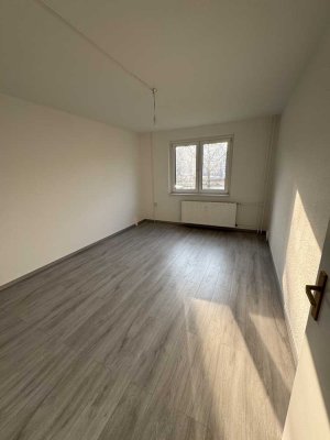 NEU !!! - 2-Raum-Wohnung in Neue Neustadt