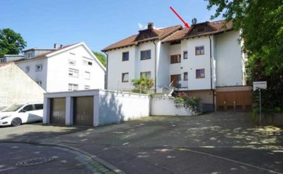 *** Gepflegte 3,5 Zi.-DG Wohnung  in 6FH im südlichen Stadtrand ***