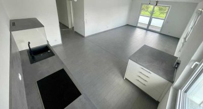 Helle, neuwertige 3-Raum-Wohnung mit geh. Innenausstattung mit Balkon und EBK in Wolfsburg