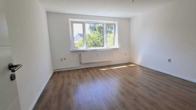 Erstbezug nach Sanierung - 3 Raumwohnung zu vermieten