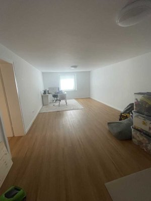 Souterrain 2-Zimmerwohnung in Köln-Wahnheide