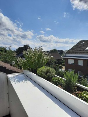 Exklusive, gepflegte 2-Zimmer-Dachgeschosswohnung mit Loggia /Balkon in Münster, Nähe Uni Klinik