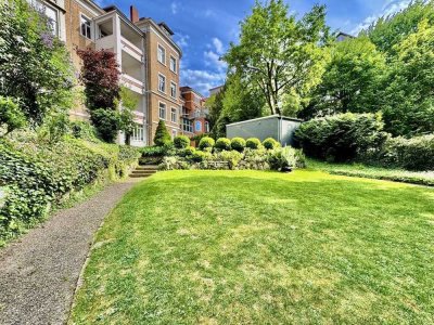 Sanierte Dachgeschosswohnung in Top-Lage - mit Garten und Zugang zur Oker