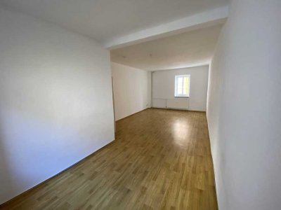 Großzügige 5-Zimmer-Wohnung in Erfurts charmanten Altstadt