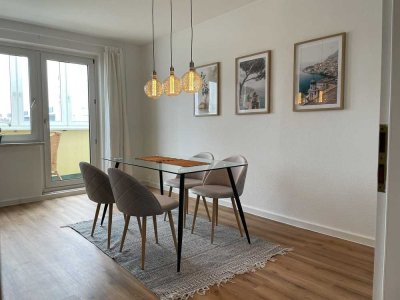 Attraktive 2-RW, EBK, Balkon, Möblierung optional