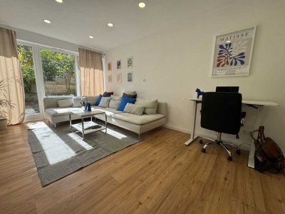 Exklusive, möblierte 2-Raum-Terrassenwohnung mit gehobener Innenausstattung mit Terrasse und EBK
