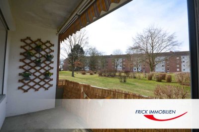 Modernisierte 2,5 Zimmer ETW im Hochparterre mit Loggia