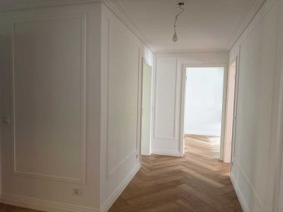 Zuhause mit 4- Zimmern, 90qm Garten Klimaanlage, Wallbox, Saunaanschluss, Küche & Einbauschränken