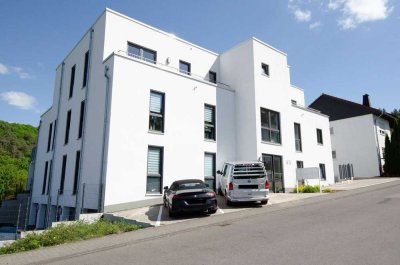 Neuwertige Eigentumswohnung mit Balkon, in ruhiger Lage in Weierbach