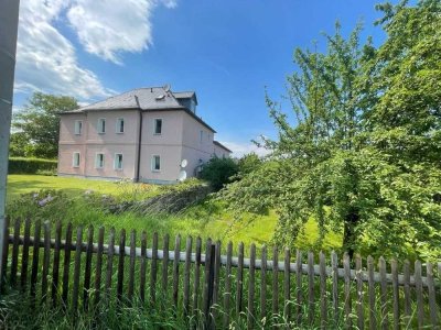 Zweifamilienhaus mit Einliegerwohnung zur Sanierung in grüner Lage von Kreischa