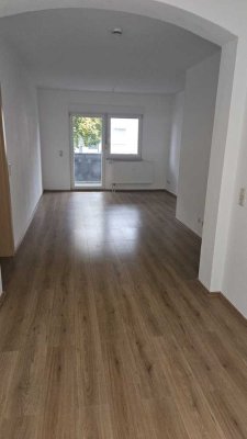 Helle und gepflegte 3,5-Zimmer-Wohnung mit Balkon