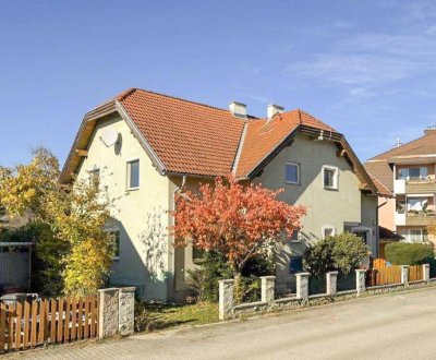 [06688] Doppelhaushälfte - Entfalten Sie den Charme dieser Immobilie