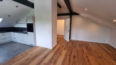 Helle DG-Wohnung inkl. Einbauküche in Bad Aibling