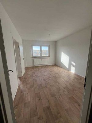 Ab sofort verfügbar - 3- Zimmer Wohnung in Toitenwinkel