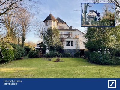 FÜR ANSPRUCHSVOLLE WOHNGENIESSER - Generationenhaus im Landhausstil