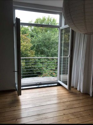 Großzügige Single-Wohnung mitten im Viertel