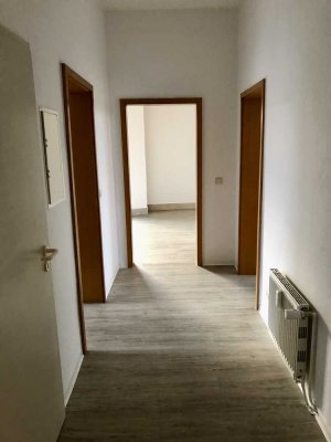 Attraktive und sanierte 2,5-Raum-Wohnung mit Balkon in Schkeuditz
