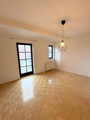 Schöne Wohnung in Uninähe mit Balkon - Provisionsfrei!