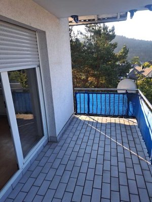 Moderne 3 Zimmer Wohnung mit Balkon in Gladenbach