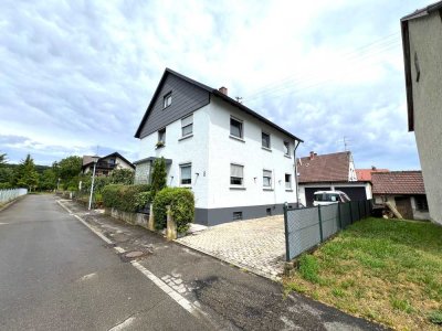 Gepflegtes 2- Familienhaus in Weidenstetten