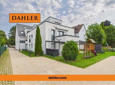Moderne, neuwertige 2 Zimmer-Whg. + Dachterrasse in Augsburg + ca. 20 m² Nutzfläche im Dachspitz