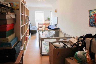 Top Lage! 2-Zimmer-Wohnung mit Loggia und separater Küche – zentral & straßenbahnnah