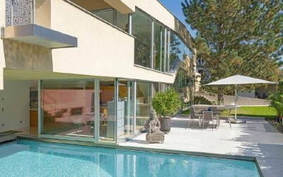 Poolvilla Traum in Azur