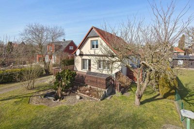 Klassisches Siedlungshaus für junge Familie...mit Carport und gepflegtem Garten