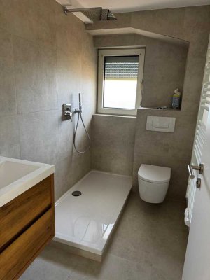 NUR FÜR SELBSTZAHLER: Erstbezug nach Teilsanierung oder 6% Rendite in Weilimdorf!