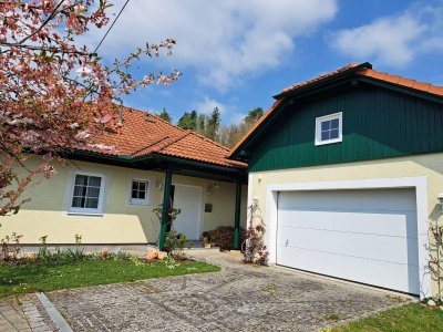 Schönes Einfamilienhaus für Gartenliebhaber
