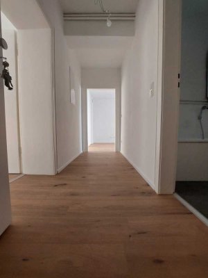 Frisch renovierte 3- Raumwohnung in Bochum