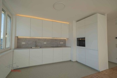 ERSTBEZUG NACH SANIERUNG!