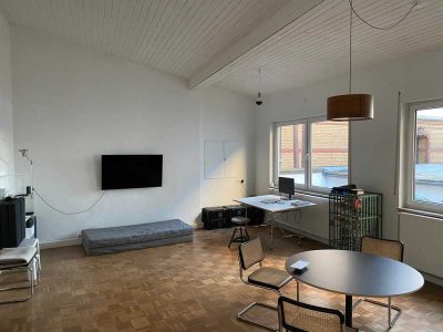 2,5-Zimmer Wohnung in Koblenz Pfaffendorf mit EBK und Gartenmitbenutzung