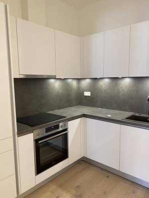 MODERNE WOHNUNG IN EINER WOHLFÜHLREGION