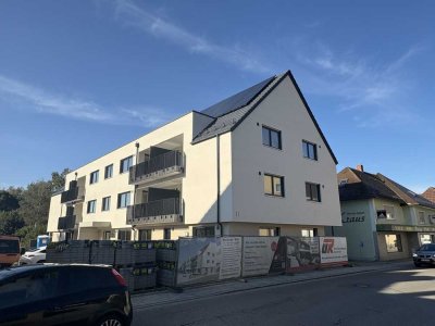 Erstbezug: Luxuriöse barrierefreie 2-Zimmer Dachgeschosswohnung