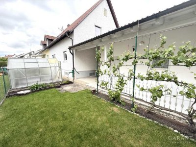 Familienfreundliche Doppelhaushälfte mit Garten, Garage und flexibler Nutzung
