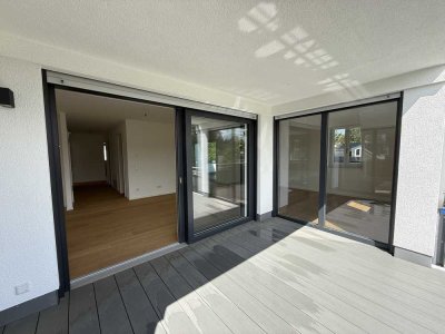 3-Zimmer-Wohnung, Dachterrasse, Maxhof, Einbauküche, Aufzug, Solaranlage.