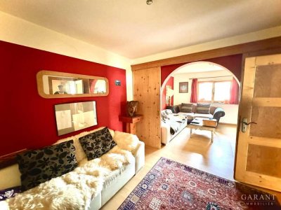 Charmante Haushälfte umgeben von Bergen und Natur in den Ammergauer Alpen